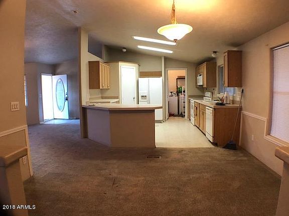 5th image of 38548 W Mountain Ave