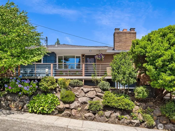 2600 W Howe Street, Seattle, WA 98199