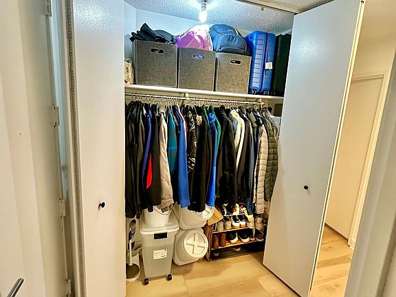 5th image of 3660 N Lake Shore Dr APT 805