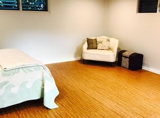 429 Portlock Rd, Honolulu, HI 96825