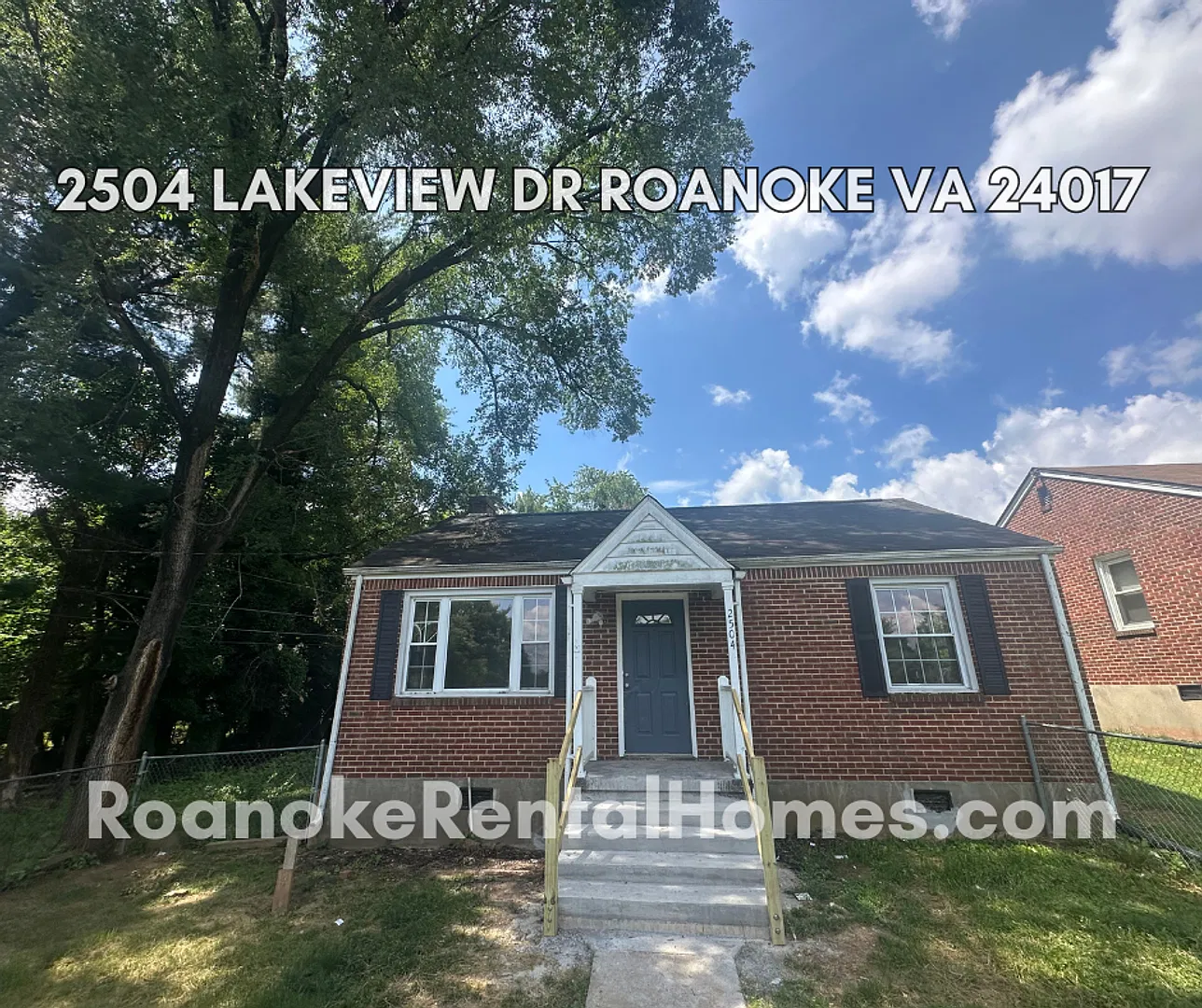 2504 Lakeview Dr Roanoke VA 2bed/1bath $1295 — Photo 1