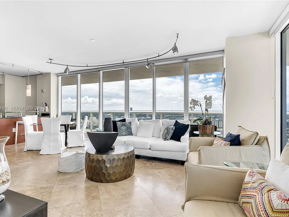 1830 S Ocean Dr #2608