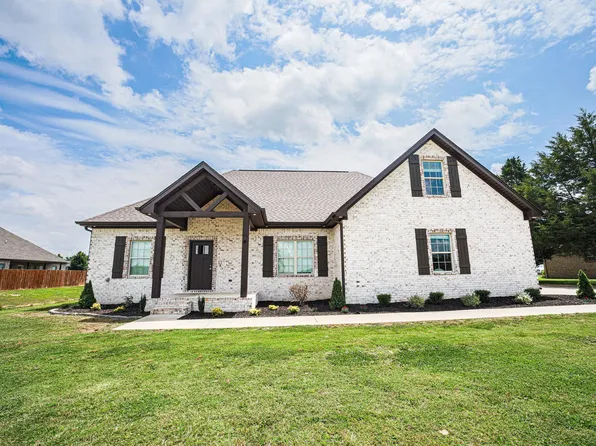1446 Baker Ln, Tuscumbia, AL 35674