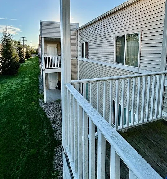 Northland Flats Apartments — Photo 16