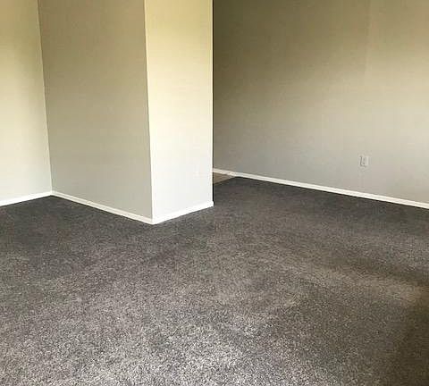 View of entryway from LR