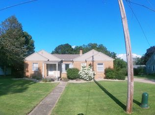 305 S Church St, Washington, IL 61571