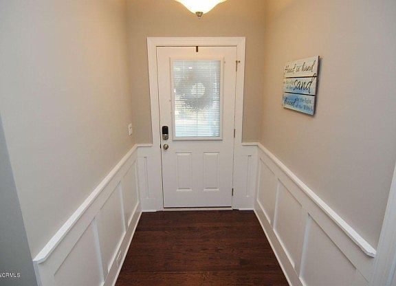 4th image of 6047 Chancellorsville Dr