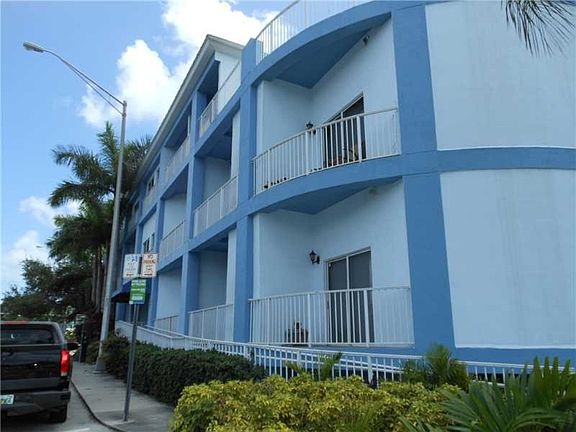 4th image of 2734 Bird Ave APT 109