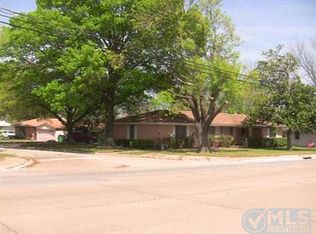 1202 W University Dr, McKinney, TX 75069