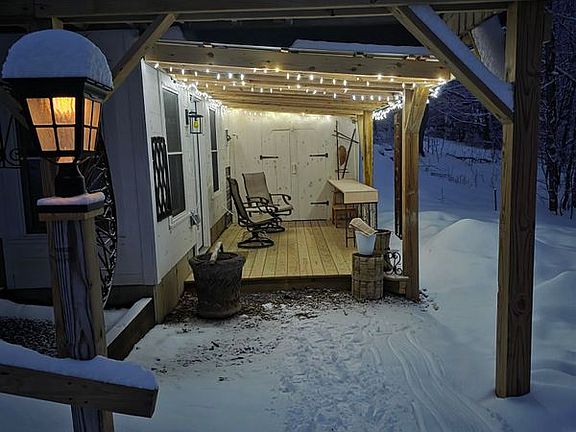 2nd image of 529 Valley Rd