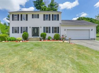 51 Dawes St, East Longmeadow, MA 01028