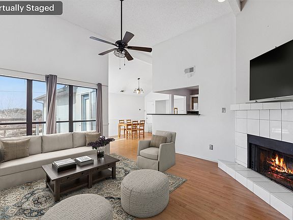 5th image of 2903 Hunters Point Ln