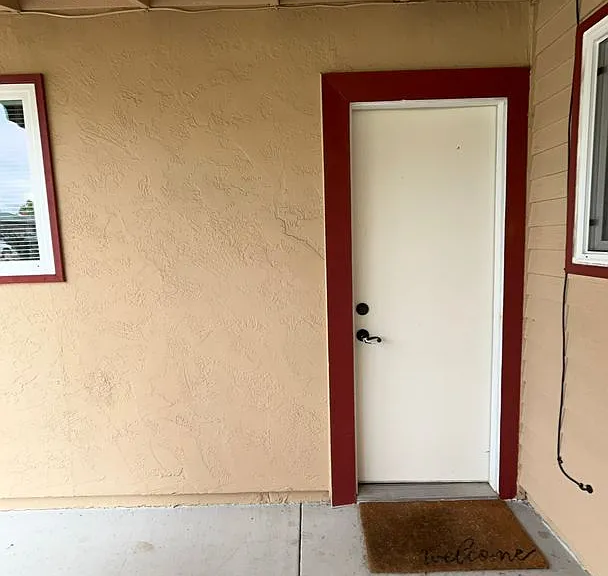 1300 Mesa Drive — Photo 8