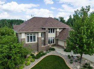 3110 S Saint Francis Ln, Sioux Falls, SD 57103