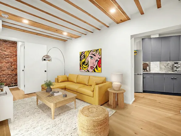 2 West 16th Street image 1 of 11