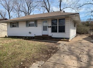 10716 Spring Garden Dr, Saint Louis, MO 63137