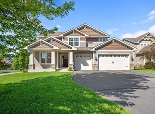3455 Ridgestone Cir, Woodbury, MN 55129