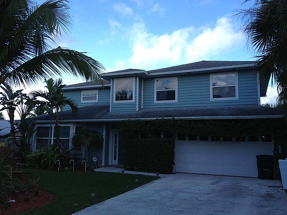 2nd image of 2043 N Palm Circle