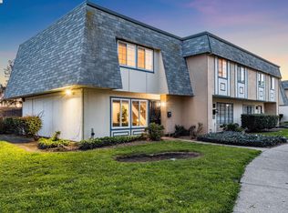 27539 Ponderosa Ct, Hayward, CA 94545