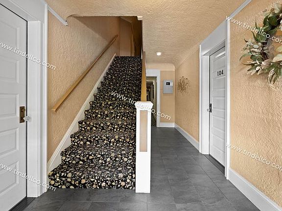 4th image of 2076 NW Johnson St APT 201