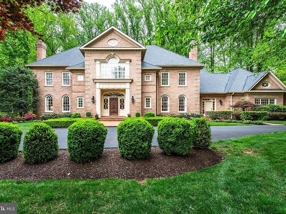 1st image of 1003 Carlton Ct