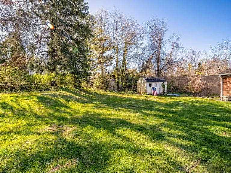 2227 Grayson Pl — Photo 39