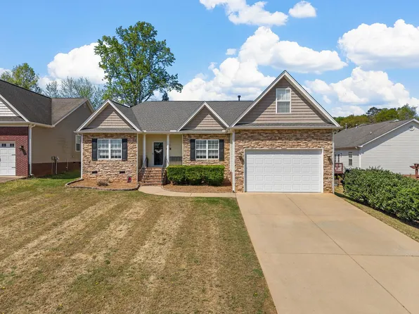 414 Landstone Ter, Boiling Springs, SC 29316