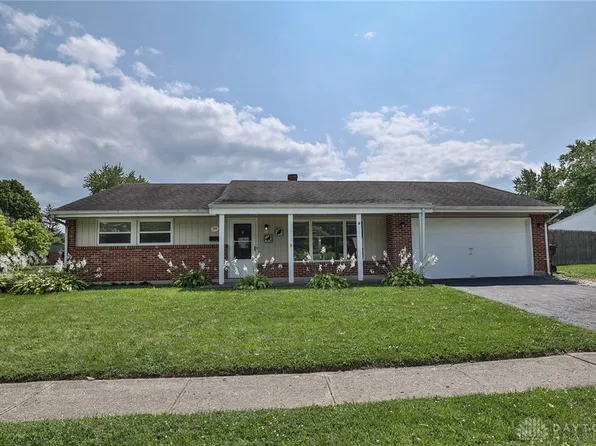 302 Oldham Way, Englewood, OH 45322