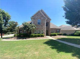 2310 Parkridge Dr, Van Buren, AR 72956