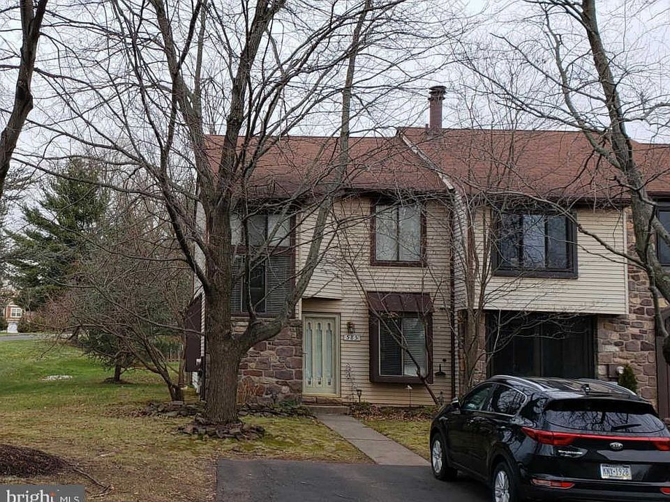 1st image of 585 Atwood Ct
