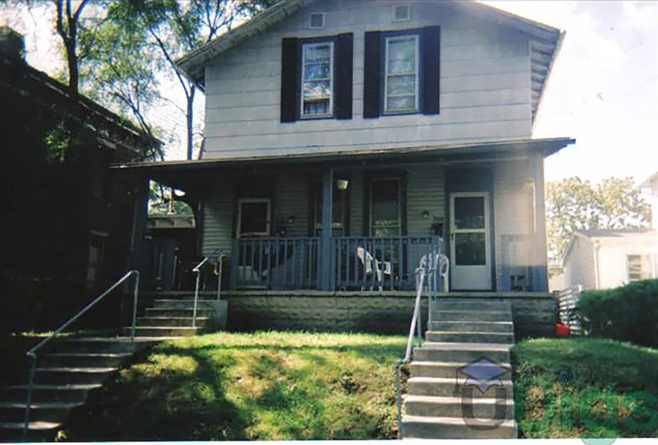 906-908 N 11th St