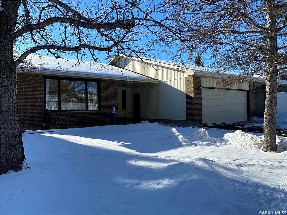1st image of 2115 E Elderkin Dr