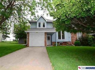 1306 Edgewood Blvd, Papillion, NE 68046