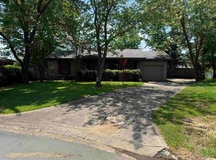 11317 Eric Ln, Little Rock, AR 72211