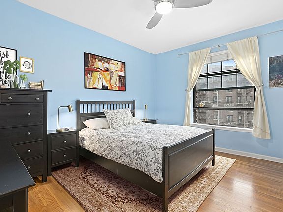 4th image of 315 Saint Johns Pl APT 2B