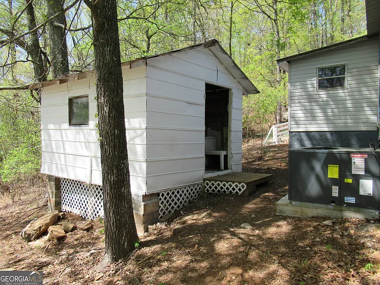229 Fox Mountain Rd — Photo 24