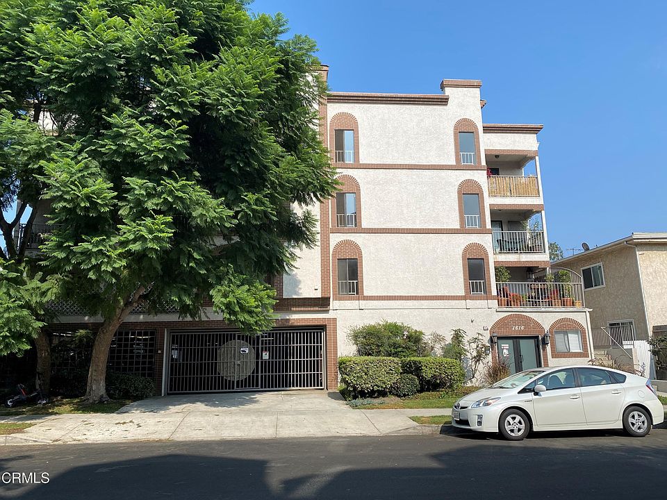 1st image of 1616 Granville Ave APT 205