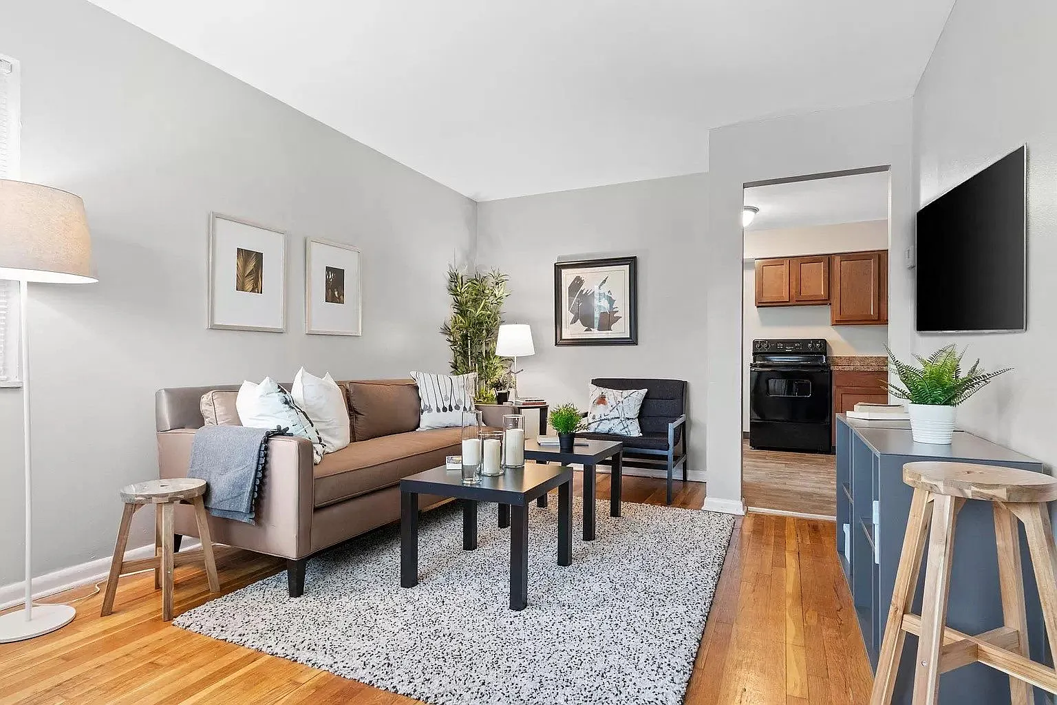 Coves at Columbus on Arborwood Drive — Photo 1
