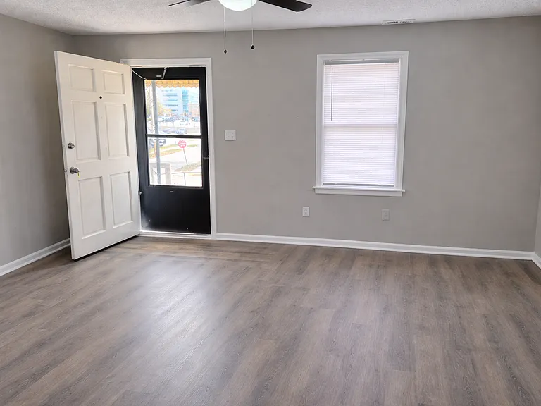 4100 Adams St — Photo 6