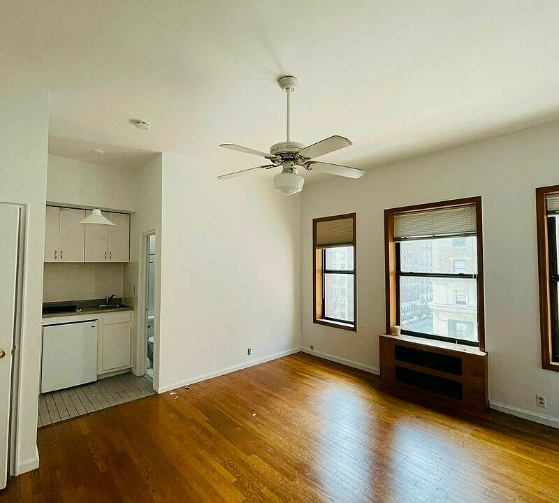 1st image of 262 W End Ave #3BB