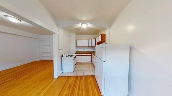 1st image of 1051 Post St #24