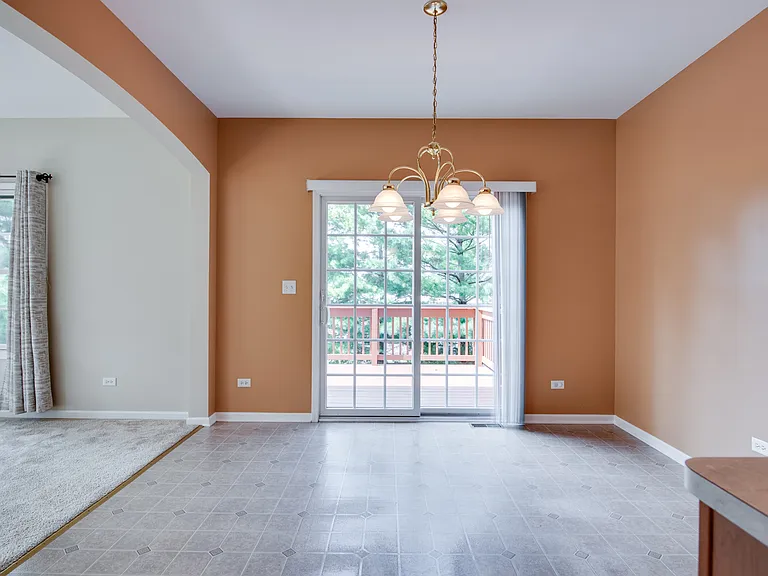 662 Chaney Ct — Photo 11