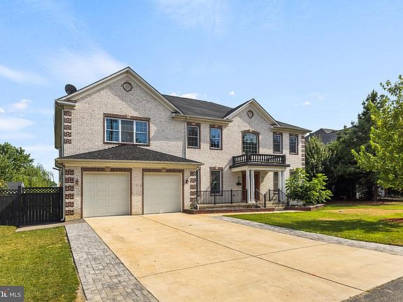 5th image of 2411 Stokes Ln