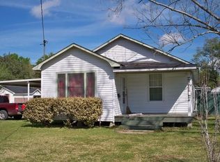 1018 W Academy Ave, Jennings, LA 70546