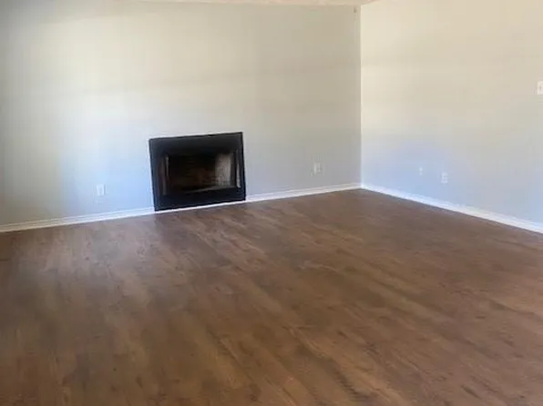 13060 Live Oak Dr, Plantersville, TX 77363