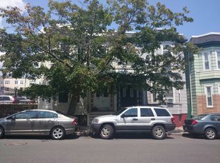498 E 6th St, South Boston, MA 02127