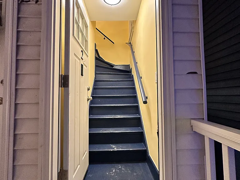 24 Beech St #2 — Photo 11