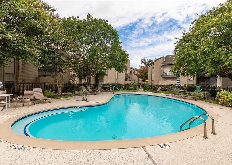 1st image of 2021 Spenwick Dr APT 228