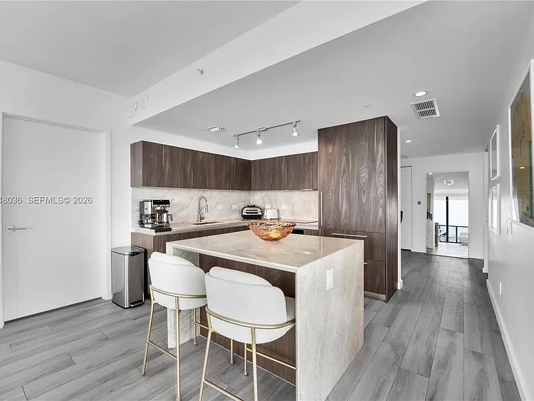 3131 NE 7th Ave #2706 — Photo 12