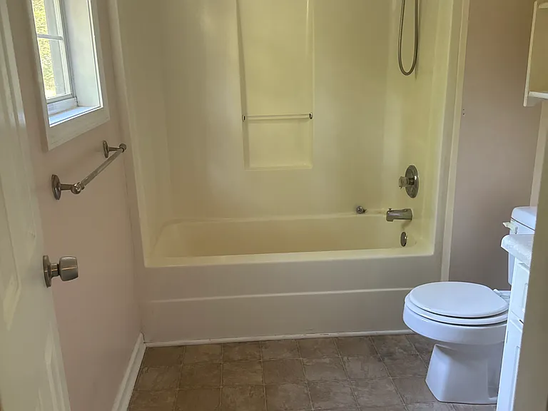 343 Hobson Dr — Photo 16